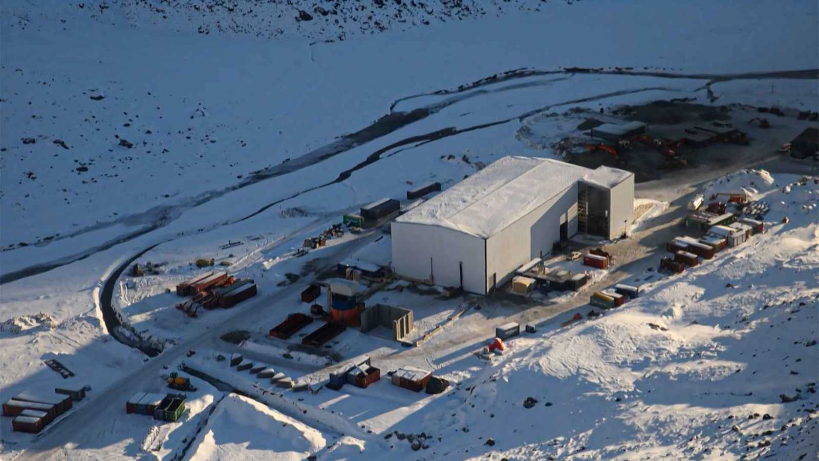 غرينلاند "تحت المجهر".. صراع دولي على ثروات القطب الشمالي