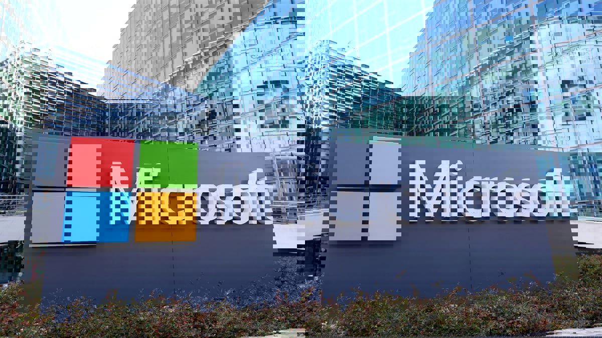 "مايكروسوفت" تطلق ميزات جديدة لأنظمة "ويندوز"  