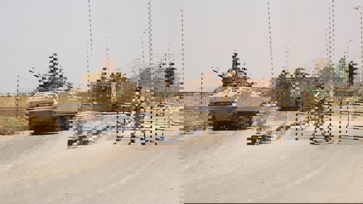 هجوم مسلح في سيناء وأنباء عن ضحايا بين الجيش المصري (صور)