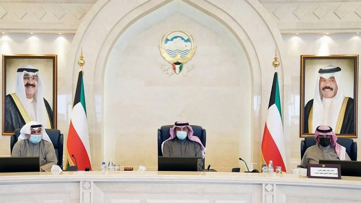 الكويت تعلن ميزانية بعجز متوقع 12.1 مليار دينار