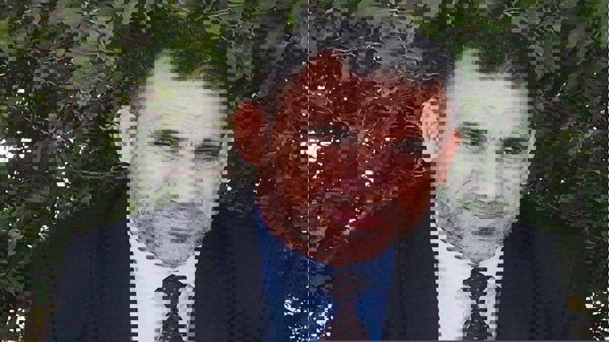 لحظة اغتيال فاهم الطائي الناشط البارز في احتجاجات كربلاء العراقية 