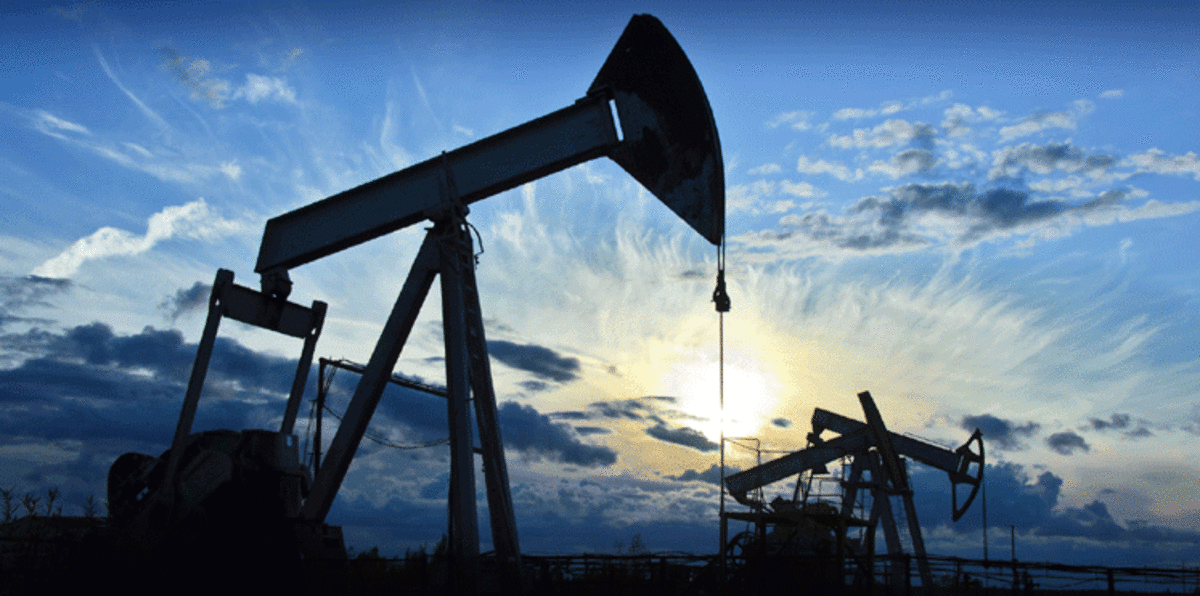 أوبك والمنتجون المستقلون يتوصلون لأول اتفاق نفطي عالمي منذ 2001