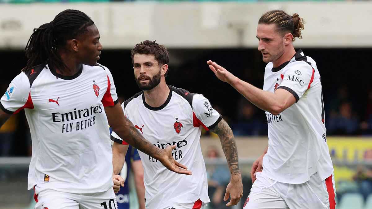 ارتبط اسمه بنادي الاتحاد.. نجم ميلان يتلقى عرضاً سعودياً ضخماً 