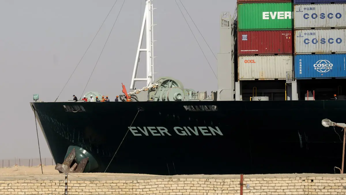 هيئة قناة السويس تعلن التوصل إلى تسوية نهائية بشأن سفينة "إيفر غيفن"