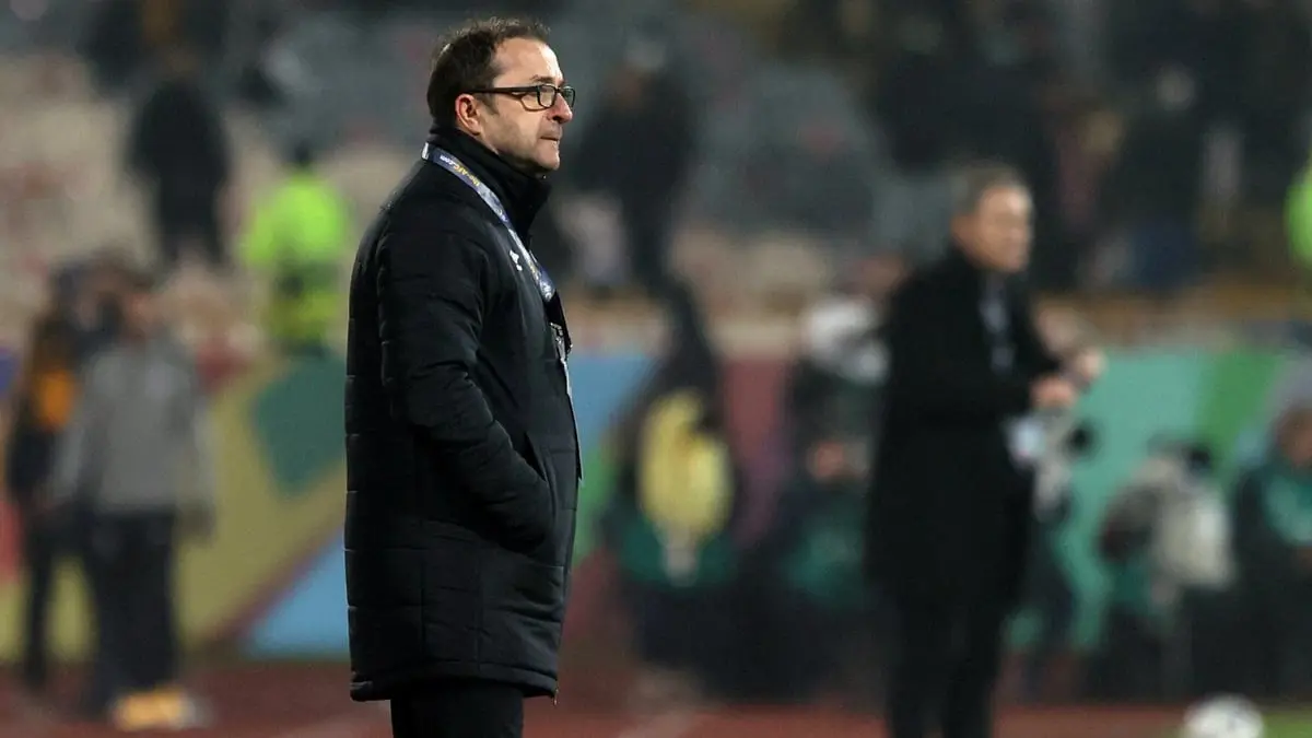 يخلفه مدرب محلي.. إقالة بتروفيتش من تدريب منتخب العراق