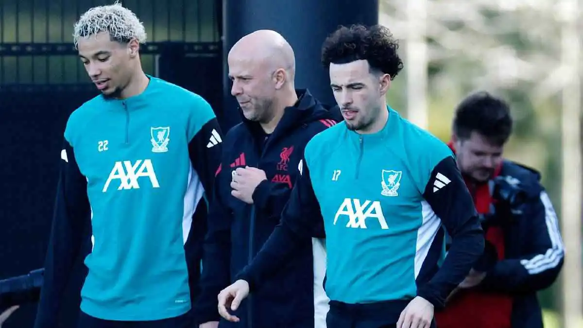 اعرضوه للبيع.. جماهير ليفربول تطالب بالتخلص من نجم الفريق