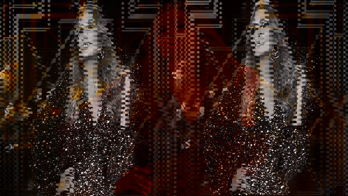 مصدر مقرب من الفنانة يسرا  يثير القلق بشأن وضعها الصحي