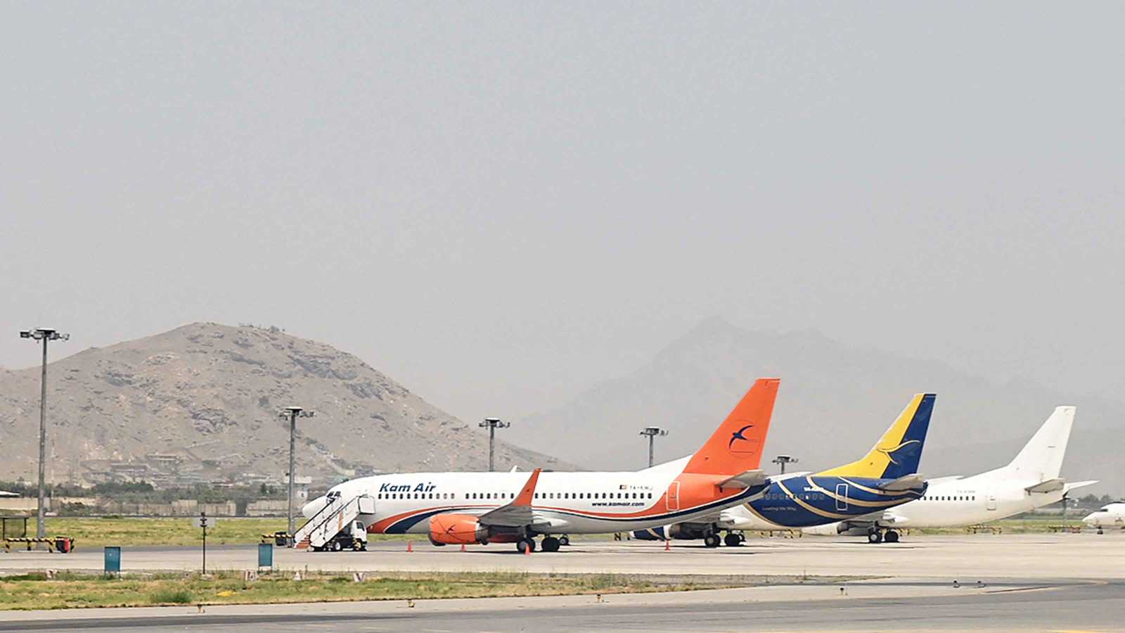 لمواجهة أزمتها المالية.. طالبان تستثمر في المجال الجوي الأفغاني