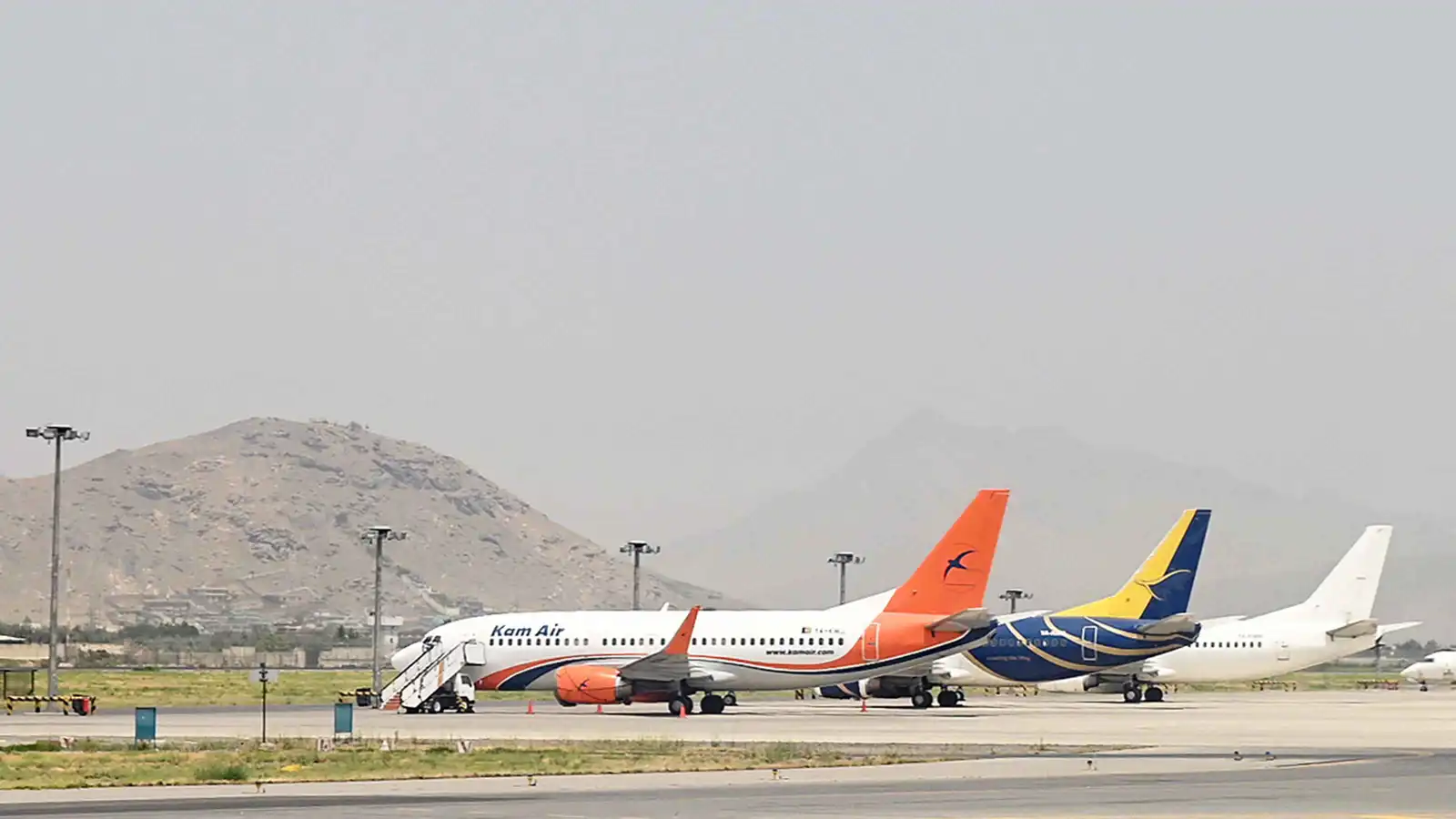 لمواجهة أزمتها المالية.. طالبان تستثمر في المجال الجوي الأفغاني