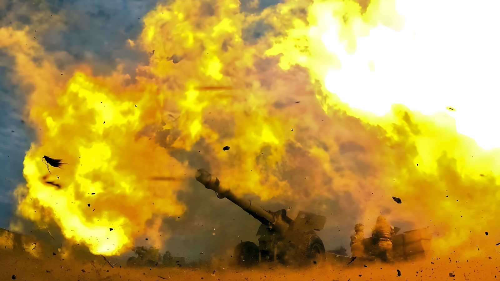 زعيم كوريا الشمالية يأمر الجيش بالتدريب على خوض "حرب حقيقية" (صور)