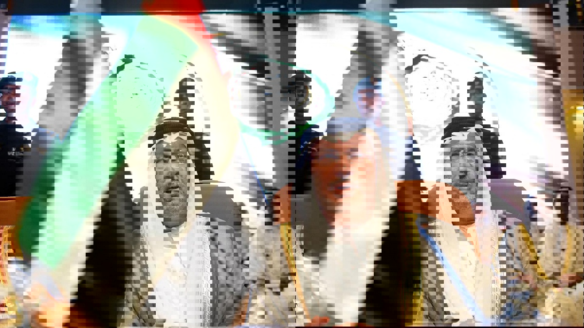 قرقاش يعلّق على أحداث القصر الرئاسي في عدن