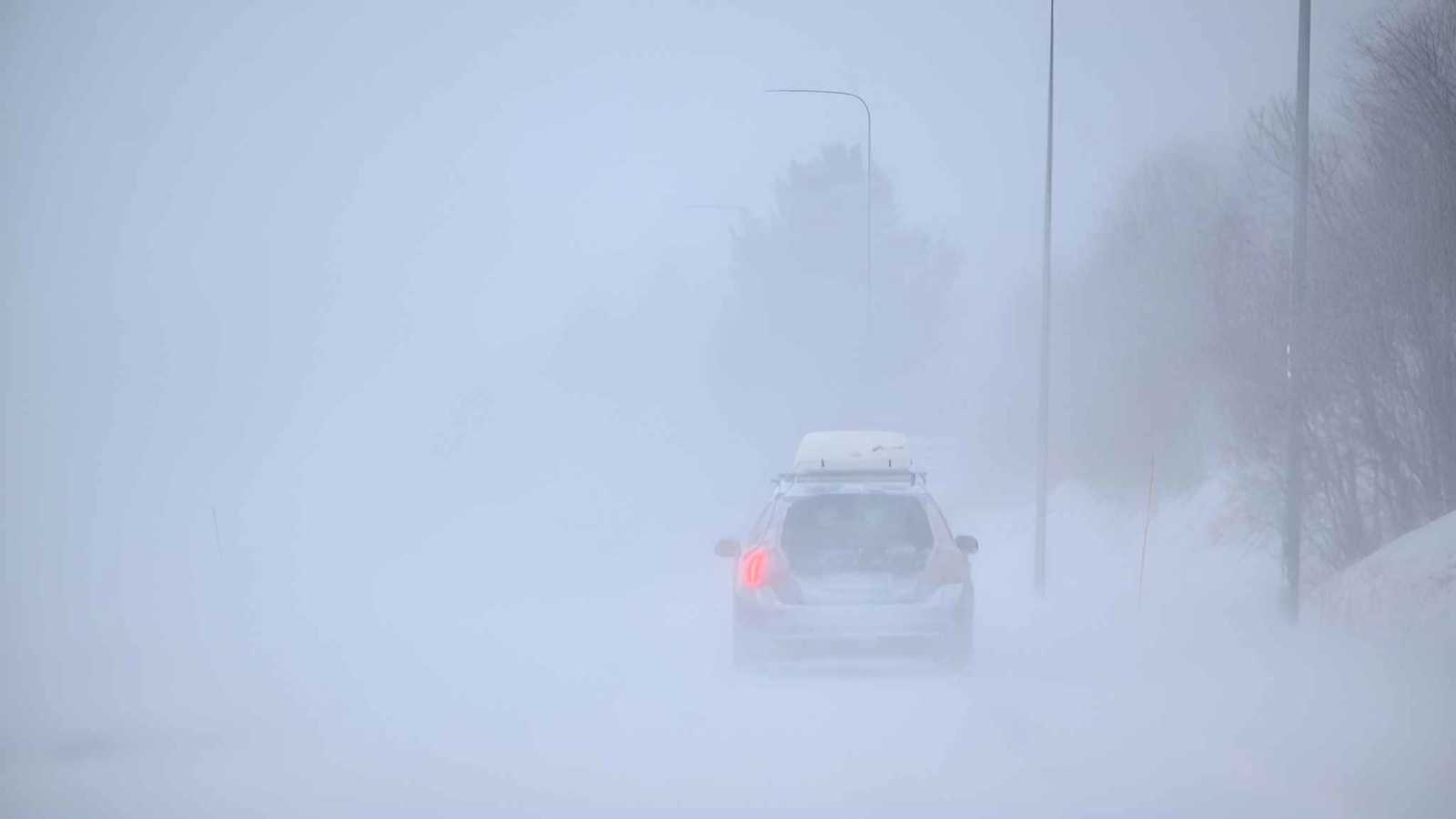 مع اقتراب "يوهانس".. عواصف قوية تضرب دولاً أوروبية (فيديو)