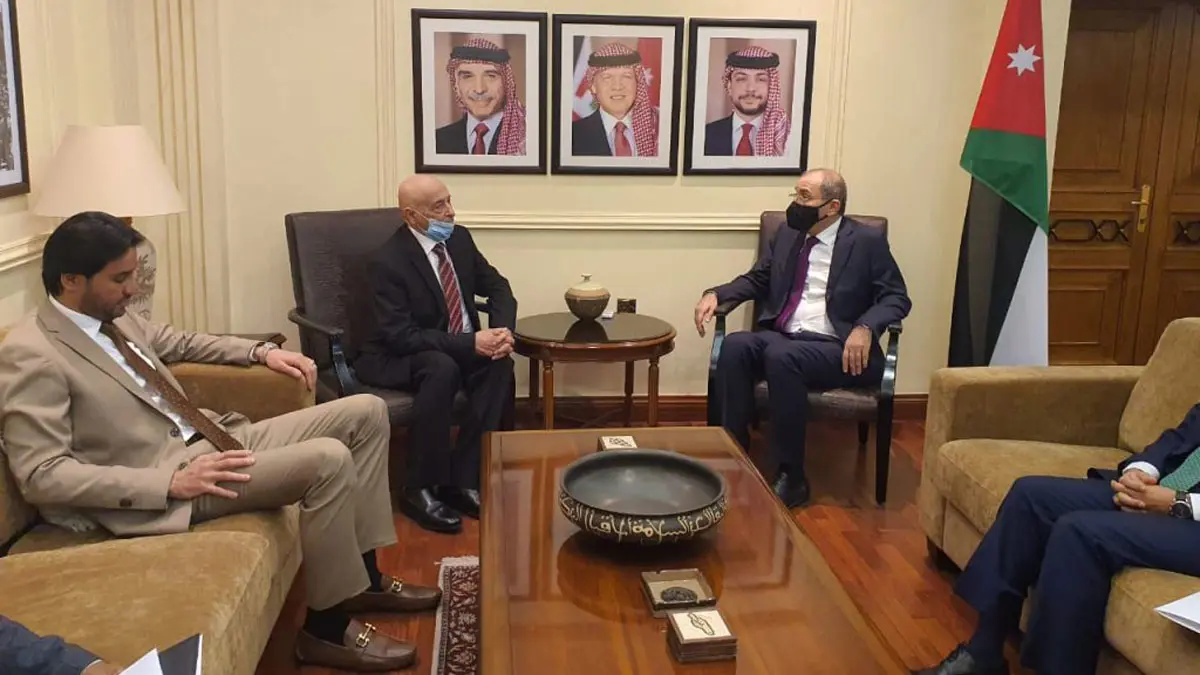 عقيلة صالح يبحث مع وزير الخارجية الأردني تطورات الأزمة الليبية