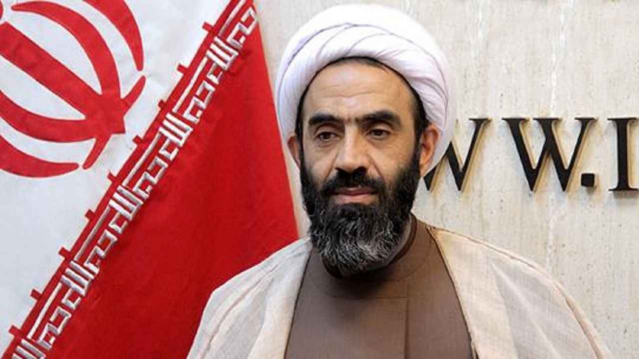 نائب إيراني: دعونا نتعلم ونأخذ العبرة مما حدث في سوريا
