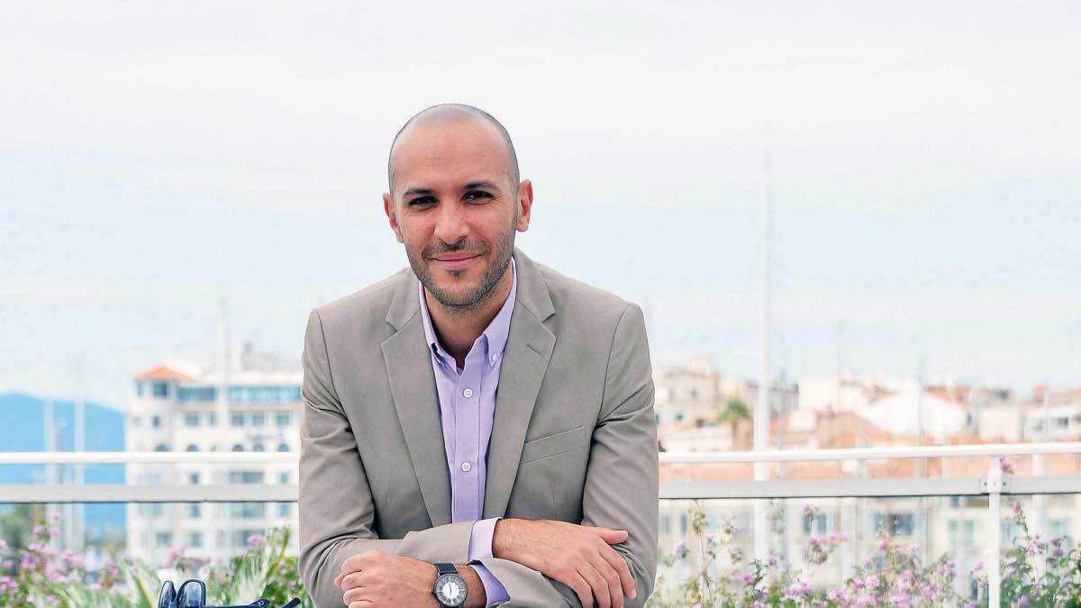 "ليسوا خونة".. محمد دياب يرفض هجوم محمد صبحي على فيلم "الست"