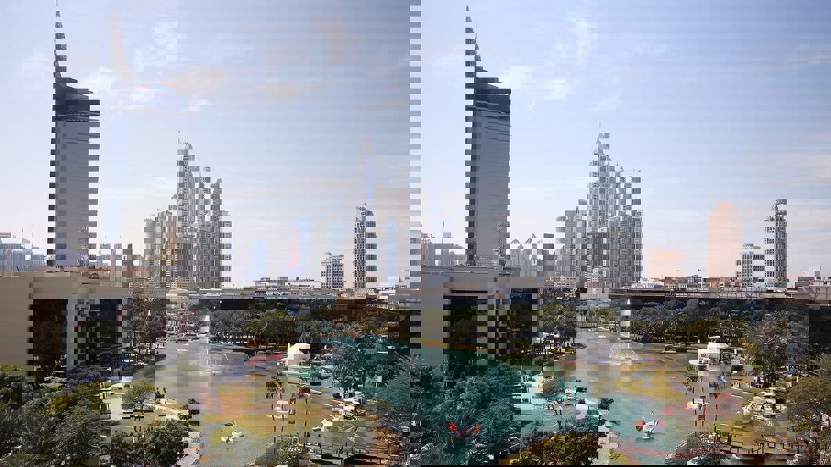 "تيكوم دبي" تطرح طلبات لاكتتاب عام أولي بقيمة 9.63 مليار دولار