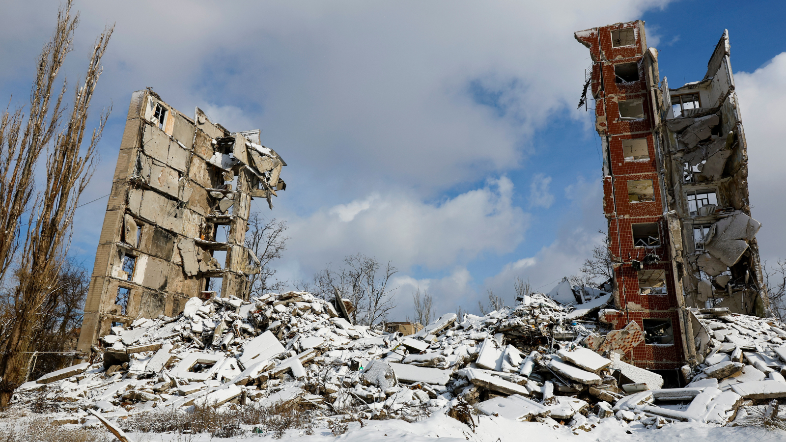 تقرير دولي: إعادة إعمار أوكرانيا يتطلب أكثر من 520 مليار دولار