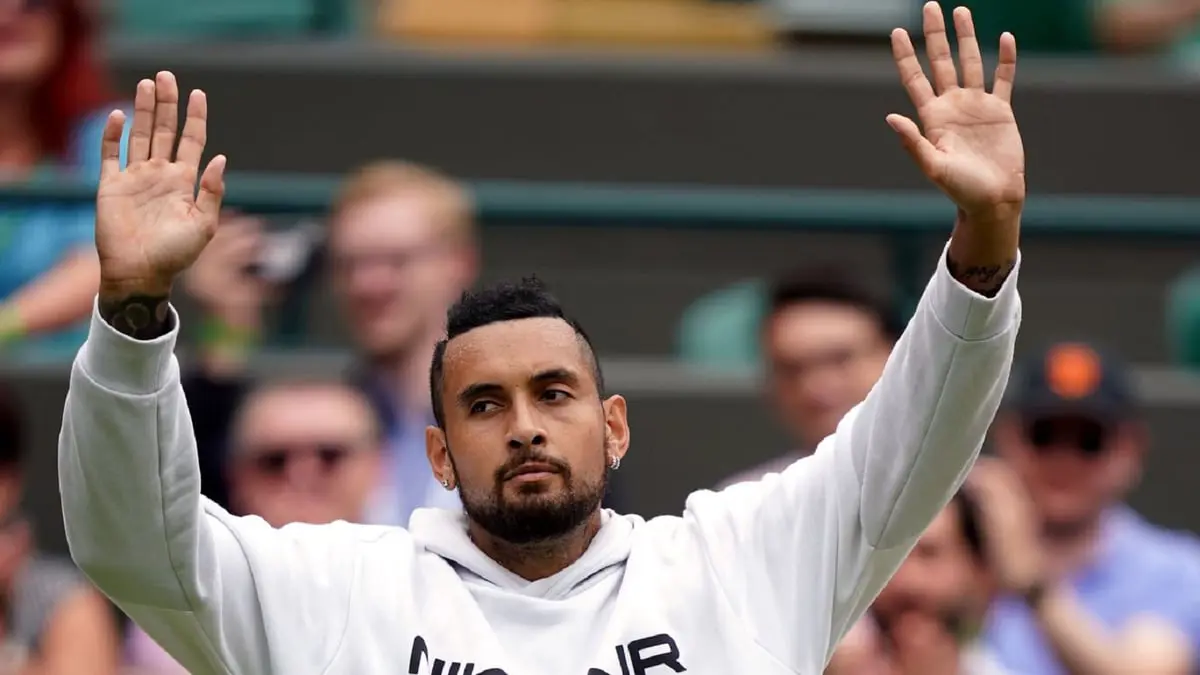 لا تهتم بما هو رائع.. كيريوس ينتقد لوائح الملابس الصارمة في ويمبلدون