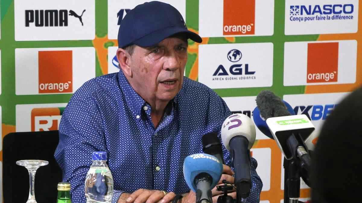 منتخب كوت ديفوار ينعى مدربه "المتوّج" في أمم إفريقيا 2023 