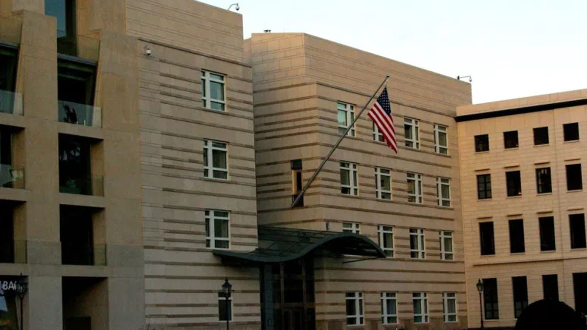 بعد تركيا.. السفارة الأمريكية لدى أذربيجان تتلقى تهديدات بهجمات وعمليات خطف‎