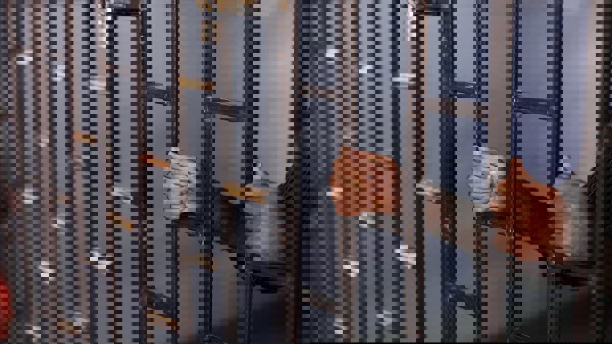 عائلات سجناء أوروبيين تتهم الاتحاد بـ"إهمال ذويها" المعتقلين في إيران