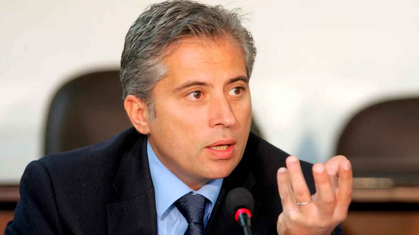 بوعود أغلبها اقتصادية.. الحكومة الأردنية تتقدم ببيان نيل الثقة أمام البرلمان