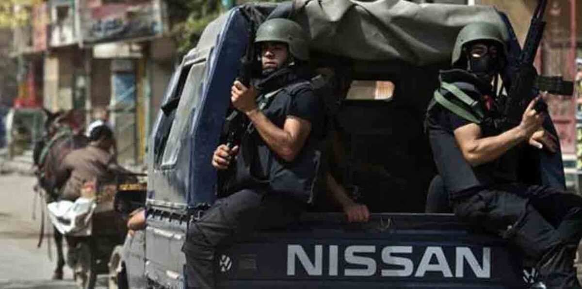 شرطي مصري يفارق الحياة في ظروف غامضة