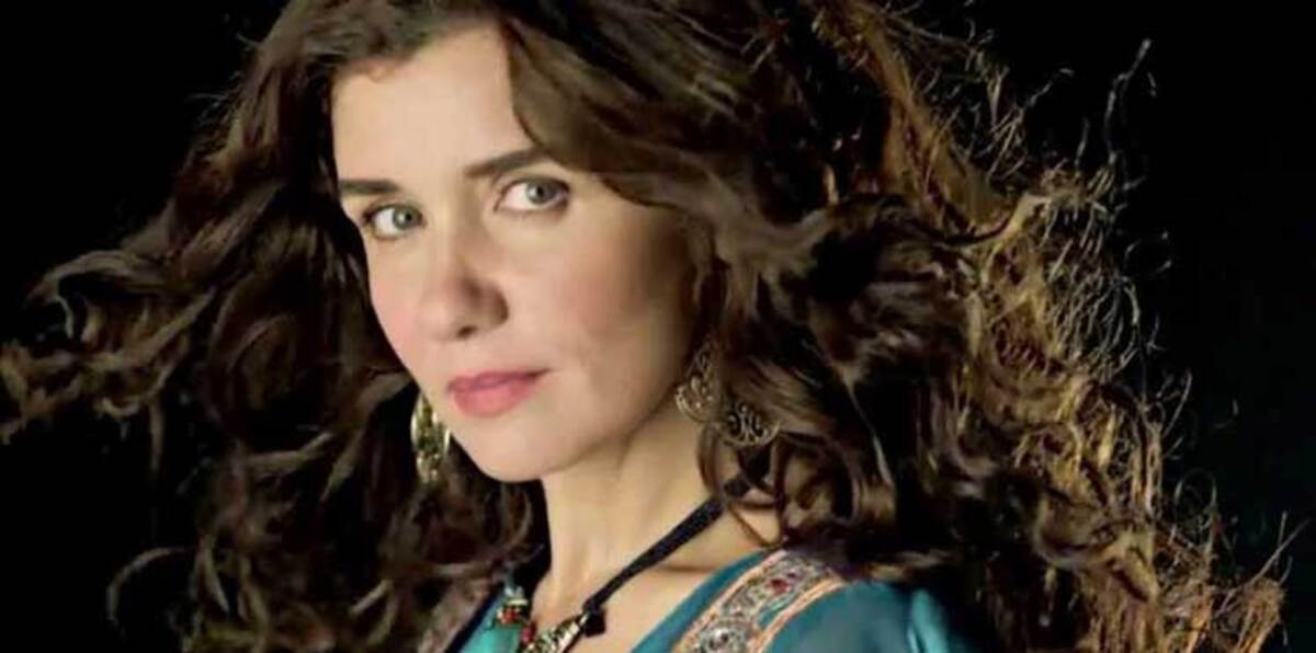 غادة عادل تقف أمام عادل إمام في رمضان 2017  (صورة)