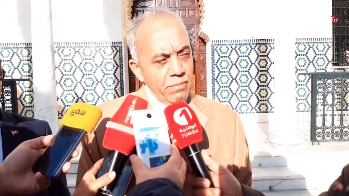 هل يفشل انسحاب الأحزاب من جلسات النقاش تشكيل الحكومة التونسية؟