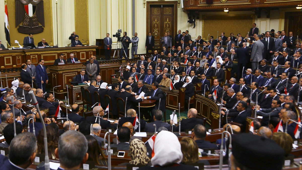 مجلس النواب المصري يبدأ أولى جلسات الحوار المجتمعي بشأن التعديلات الدستورية (فيديو إرم)
