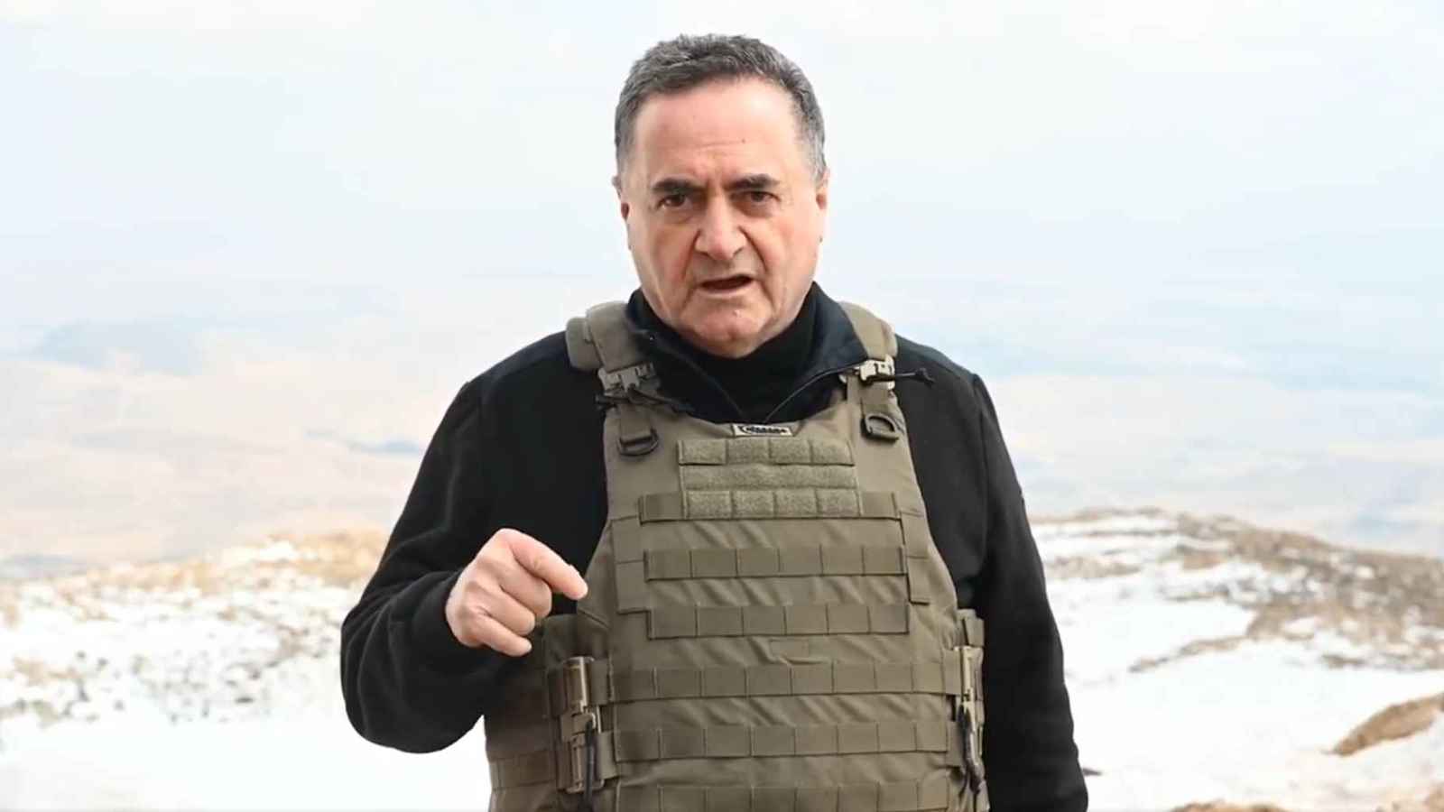 كاتس: سنبقى في سوريا لفترة غير محدودة وقصفنا 40 هدفاً في الجنوب