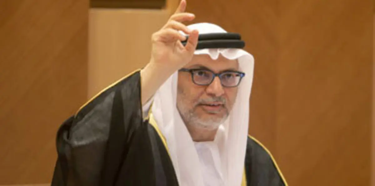 قرقاش: تهديدات الحوثي باستهداف الإمارات لا تخيفنا