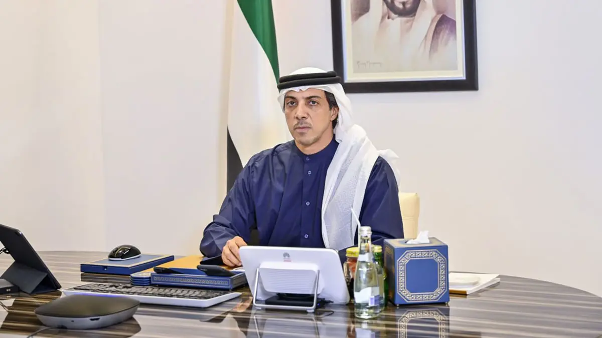 "لا حاجة للولي والشهود".. أبوظبي تعلن إجراءات الزواج المدني