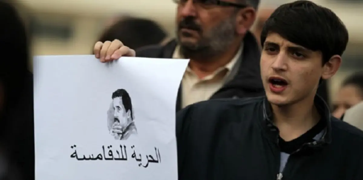 نجل الدقامسة يطالب حماس بشمول والده بأي صفقة تبادل مع إسرائيل