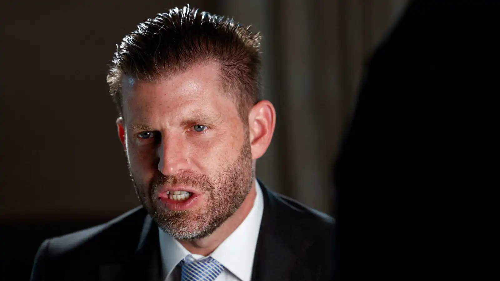 "إريك ترامب" يستثمر في صفقة اندماج لشركة طائرات مسيرة إسرائيلية