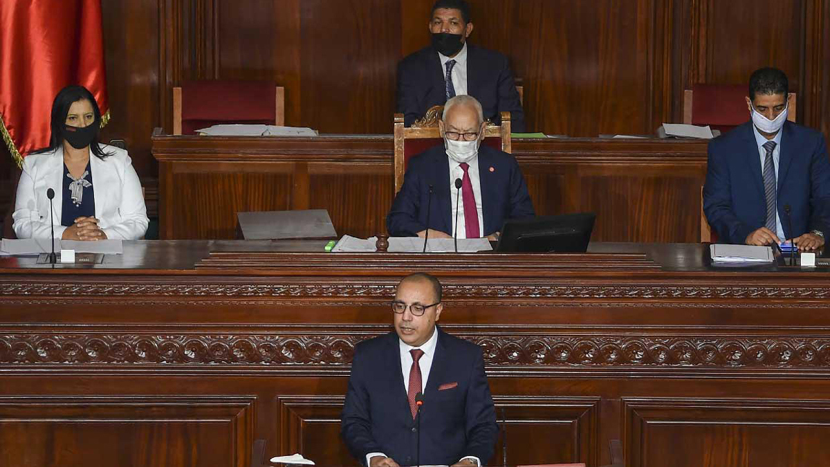 تونس.. حركة النهضة تواجه اتهامات بابتزاز حكومة المشيشي