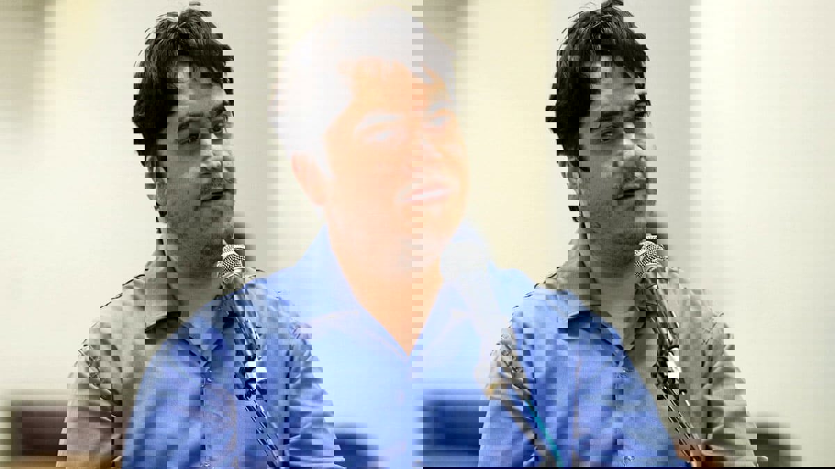 المحكمة العليا في إيران تؤيد حكم الإعدام بحق الصحفي "روح الله زم"