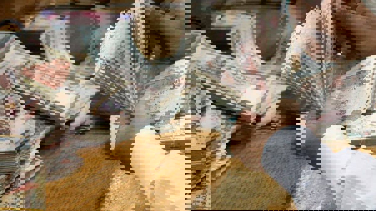 مستريح الأدوية.. محتال جديد في سوهاج جنوب مصر