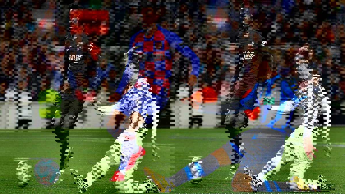 مغالاة برشلونة تبعد بايرن ميونخ عن سباق التعاقد مع سيميدو.. وهذا هو البديل