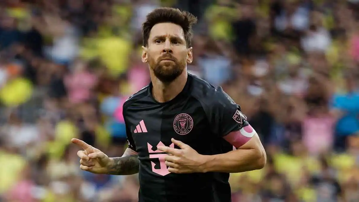 بعد تألقه ضد ناشفيل.. كم "هاتريك" سجل ميسي طوال تاريخه؟