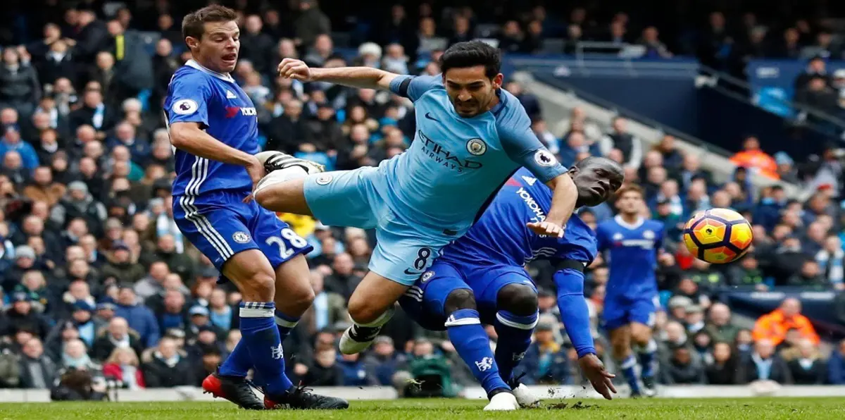 مانشستر سيتي يصطدم بتشيلسي ومهمة سهلة لمانشستر يونايتد في الدوري الإنجليزي