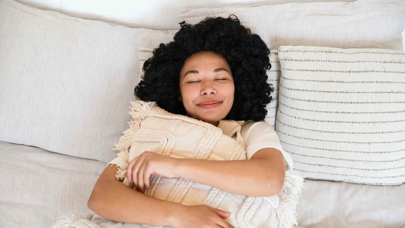 اليقظة أثناء النوم.. هل تكشف التجارب الصامتة سرّ الوعي؟