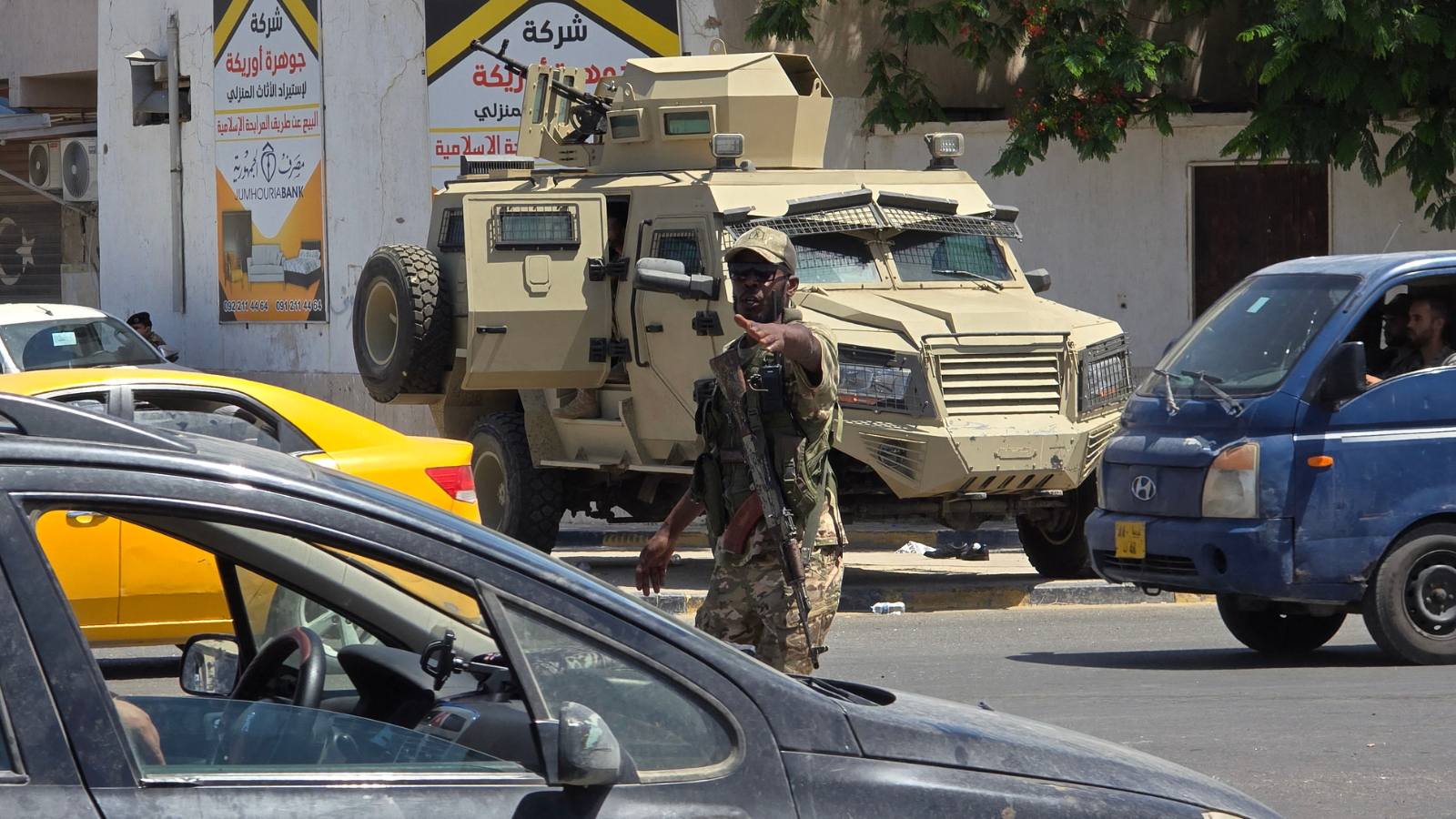 ليبيا.. هل تنصاع "قوى الأمر الواقع" في طرابلس للترتيبات الأمنية والقانونية؟