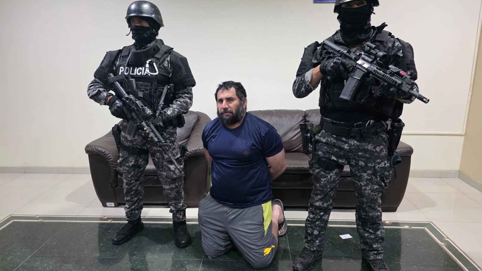 "المطلوب الأول".. اعتقال "فيتو" زعيم أخطر عصابة في الإكوادور (فيديو)