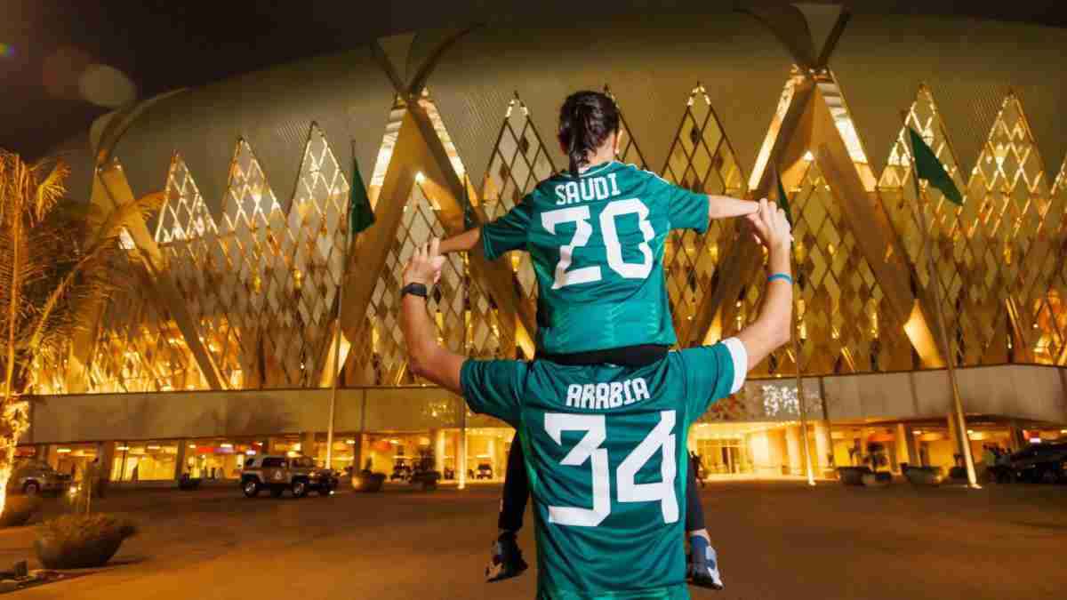 مفاجأة مدوية تمهد طريق السعودية لاستضافة مونديال 2030