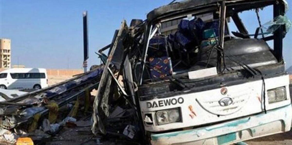 مصرع 12 مجندًا مصريًا بحادث تصادم جنوب سيناء