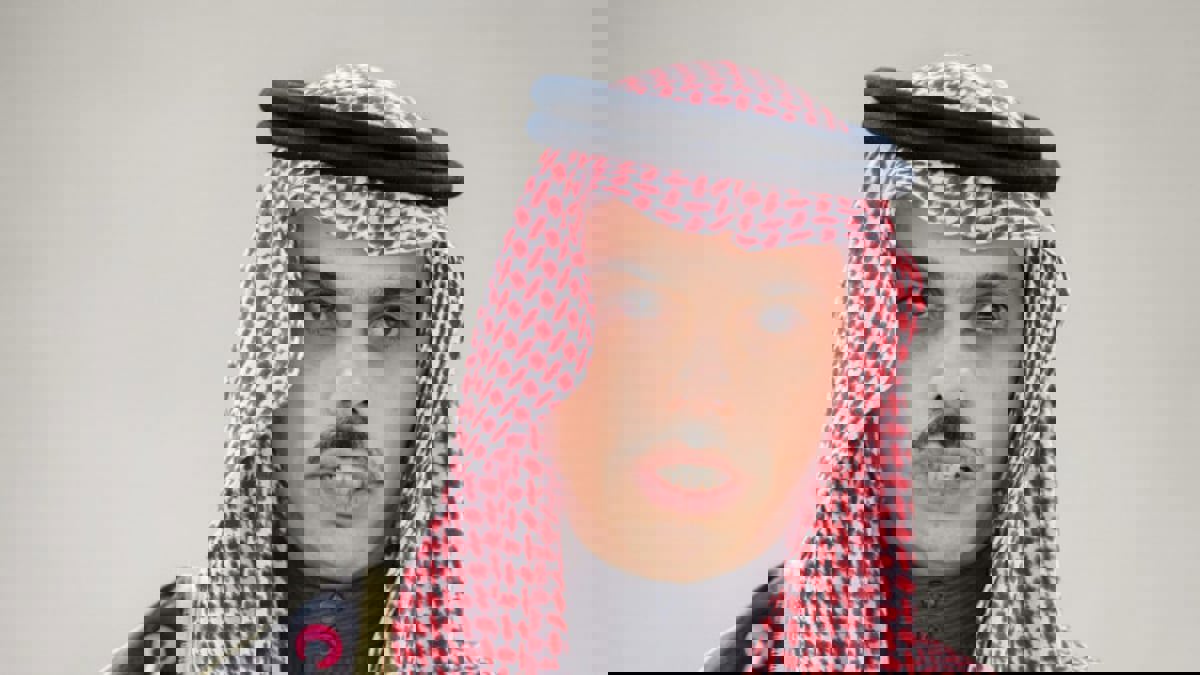 بن فرحان: تصريح رئيس وزراء إسرائيل عن حل الدولتين "إيجابي" إذا تُرجم إلى أفعال