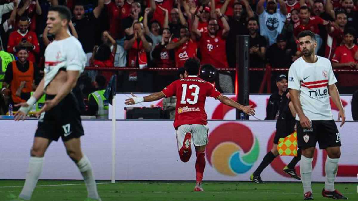 مشادة.. أزمة في غرفة ملابس الزمالك بعد الخسارة من الأهلي