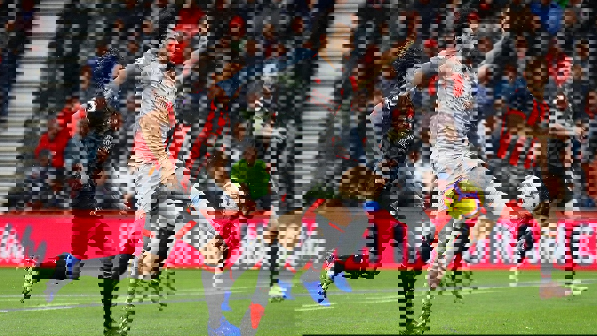 أهداف محمد صلاح في مباراة ليفربول وبورنموث (فيديو الهاتريك)