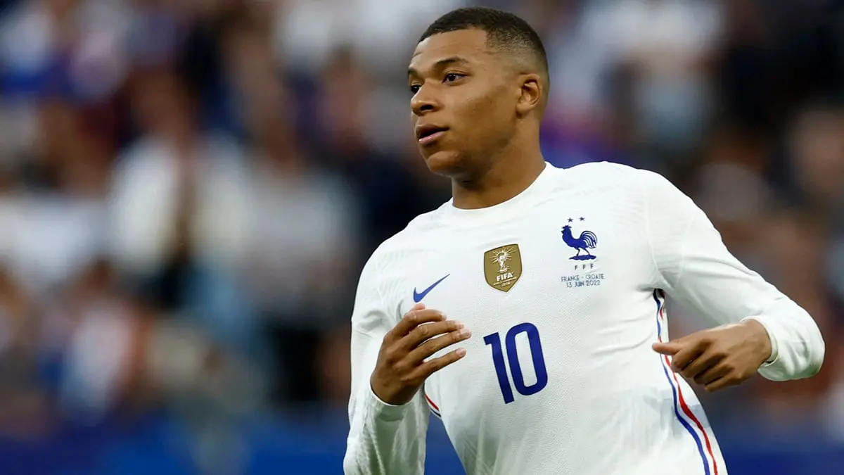 لو غريت: مبابي فكر في اعتزال اللعب مع منتخب فرنسا بعد يورو 2020.. واللاعب يرد